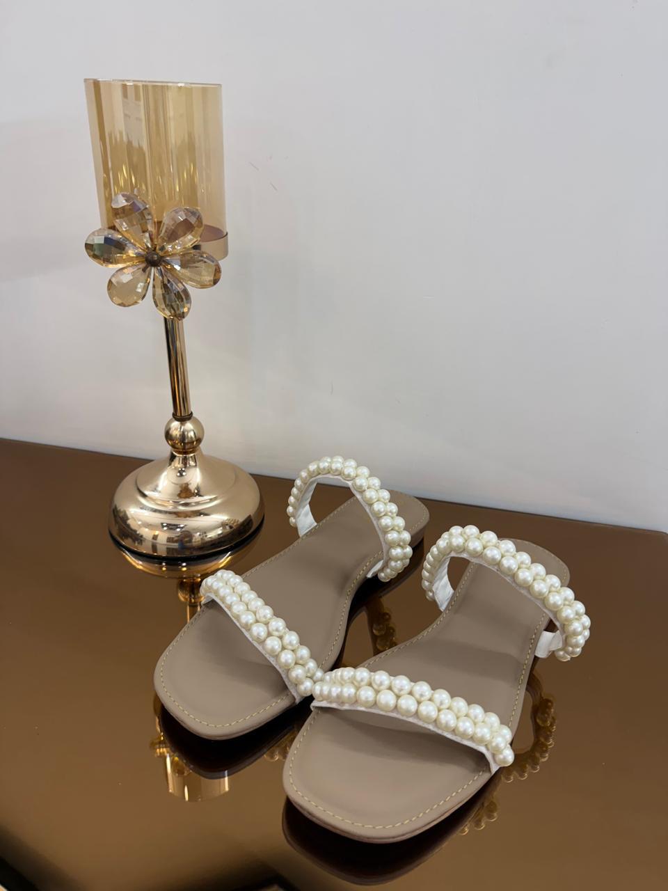 Pearl Blossom Flats for Women – Elegant Beige Pearl Embellished Slip-On Sandals